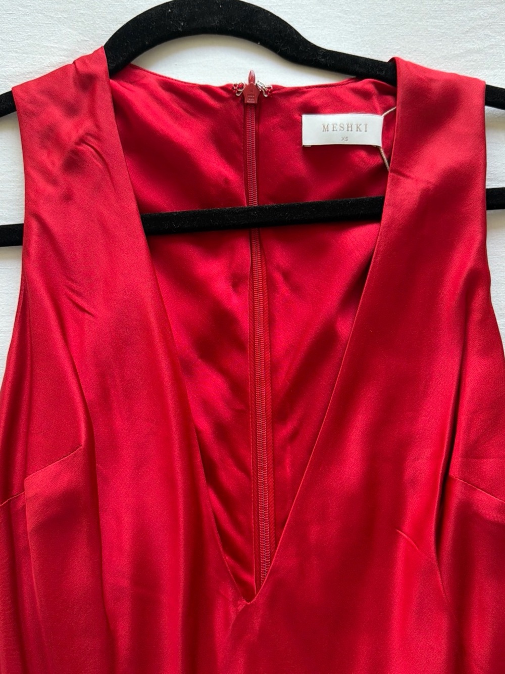 NWT Meshki Esme Plunge Dress in Red Satin - Picture 5 of 5